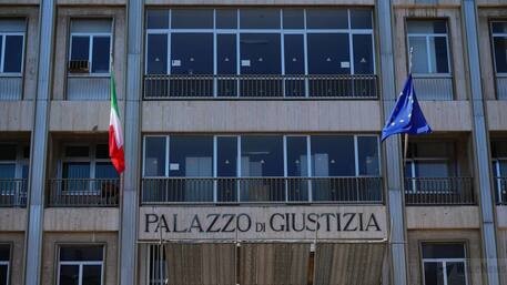 Bari, procuratore Roberto Rossi, "Zona grigia di infiltrazioni silenziose nella città"