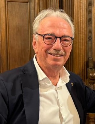 Giuseppe Vinci, Ordine Psicologi Puglia, benessere psicologico, vacanze estive, disconnessione digitale, salute mentale,