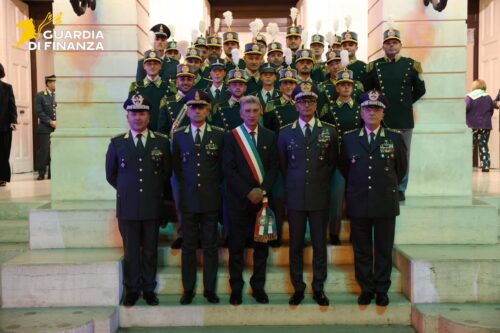 Barletta celebra la Guardia di Finanza: conferita la Cittadinanza Onoraria al Teatro Curci