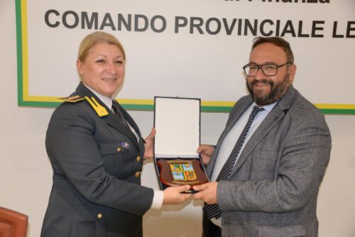 Guardia di Finanza a Lecce: il presidente della Provincia Fabio Tarantino in visita al Comando Provinciale