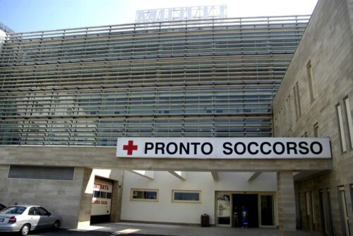 Casamassima, malessere alla scuola Rodari dopo la disinfestazione: diversi alunni in ospedale